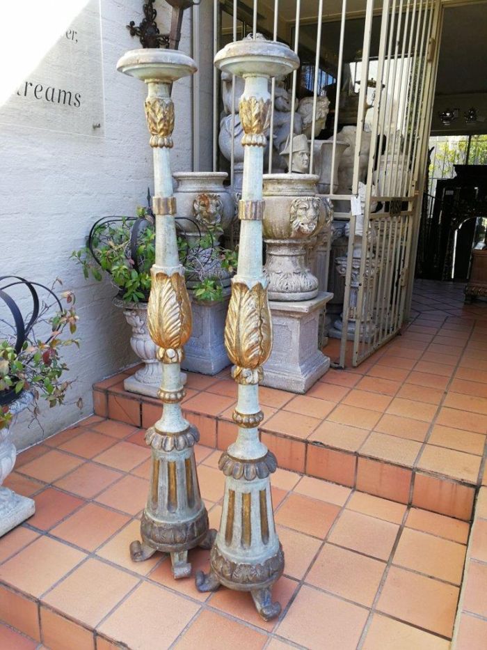 A Pair of Early 20th Century Giltwood and Painted Torchères ND - Image 2