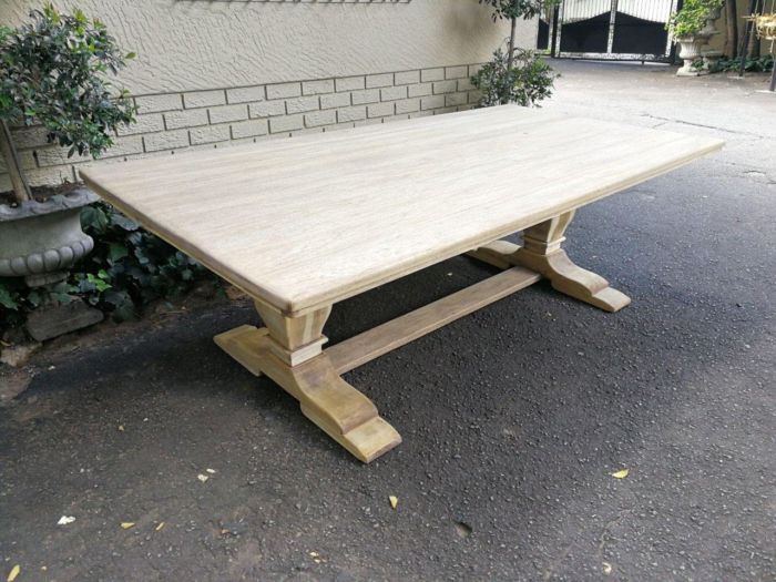 A Large French Style Caved Wooden Refectory / Dining Table - Image 5