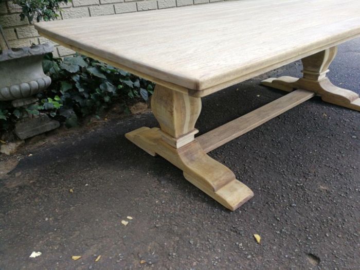 A Large French Style Caved Wooden Refectory / Dining Table - Image 8