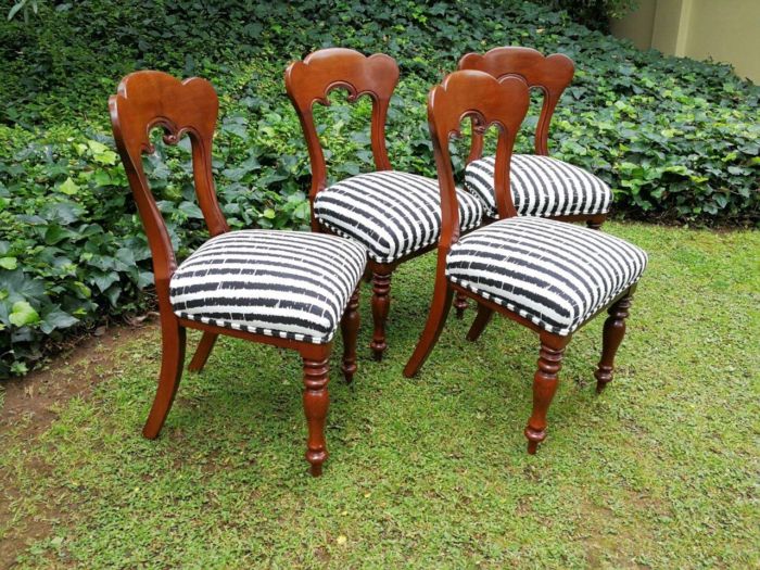 A 19th Century Circa 1880 Set Of Four Victorian Mahogany Chairs - Image 4