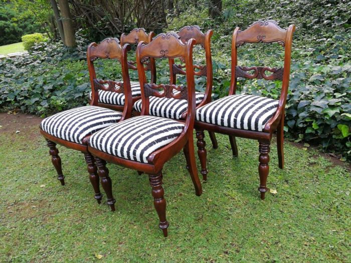 A Set Of Five 19th Century Circa 1860 Victorian Mahogany Chairs - Image 3