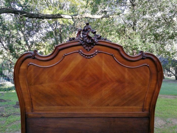 An early 20th Century Circa 1920 French Walnut Double - Image 6