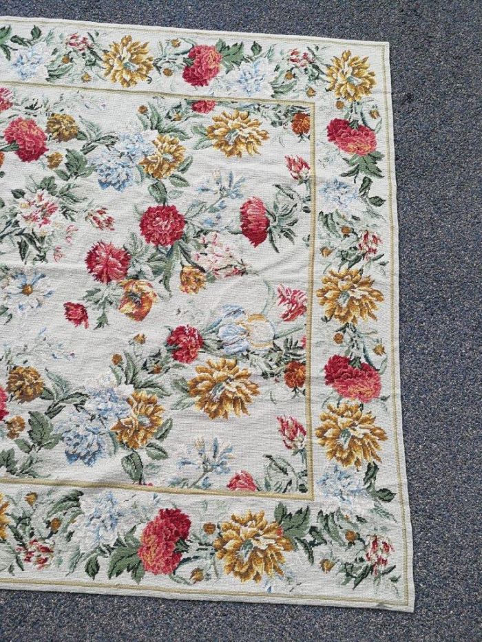 A Hand-Made Flower Tapestry - Image 5