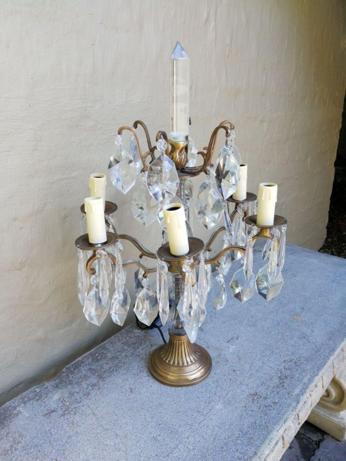 A French Style Gallery Brass and Crystal Table Lamp in a Gold Finish (Medium) - Image 3