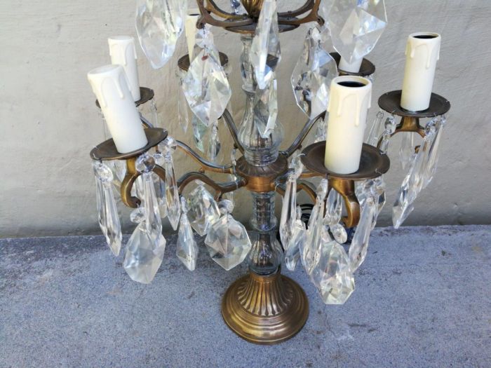 A French Style Gallery Brass and Crystal Table Lamp in a Gold Finish (Medium) - Image 6