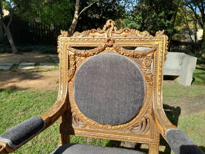 A 20th Century French Style Ornately Carved and Gilded Pair of Arm Chairs - Image 8