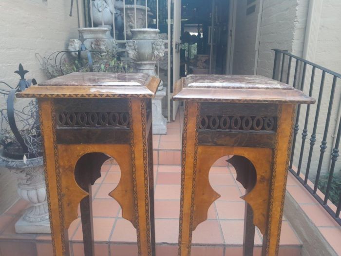 A 20th Century Pair of French Style Walnut Side Tables with Marble Tops - Image 3