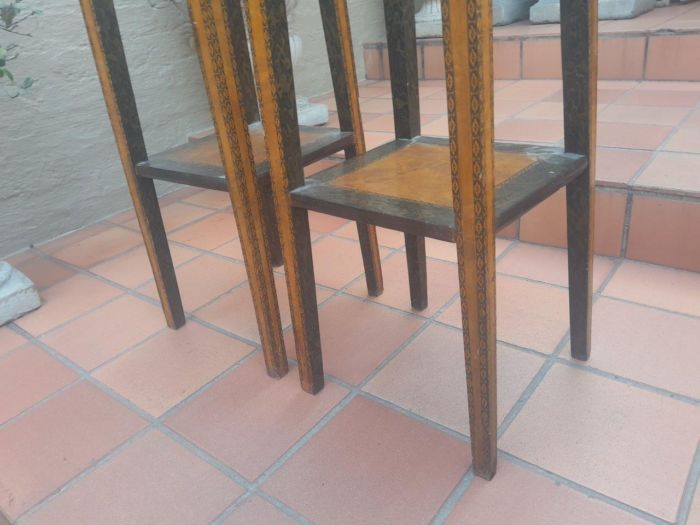 A 20th Century Pair of French Style Walnut Side Tables with Marble Tops - Image 4