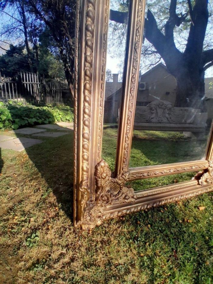 An Ornate Carved Rococo French Style Bevelled Mirror - Image 5