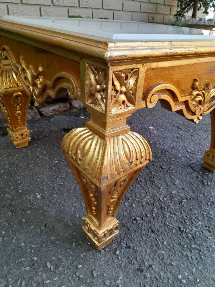 A 20th Century French Style Ornately Carved Side Table with Marble Top - Image 5