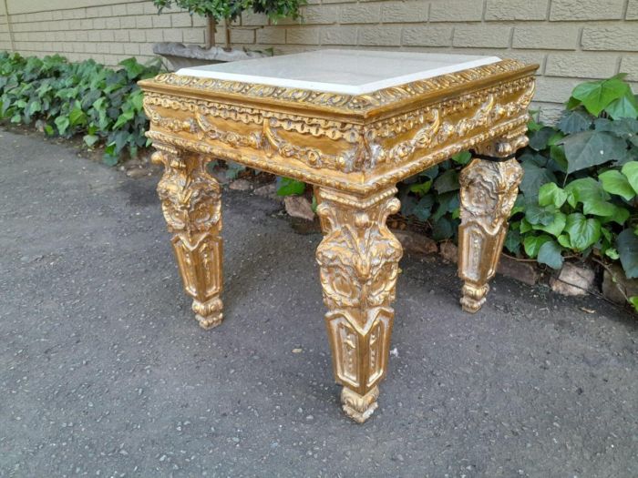 A 20th Century French Style Ornately Carved Side Table with Marble Top - Image 2