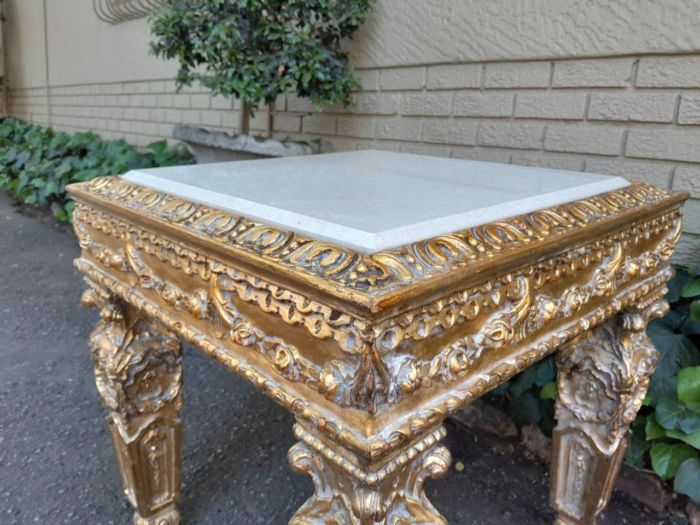 A 20th Century French Style Ornately Carved Side Table with Marble Top - Image 6