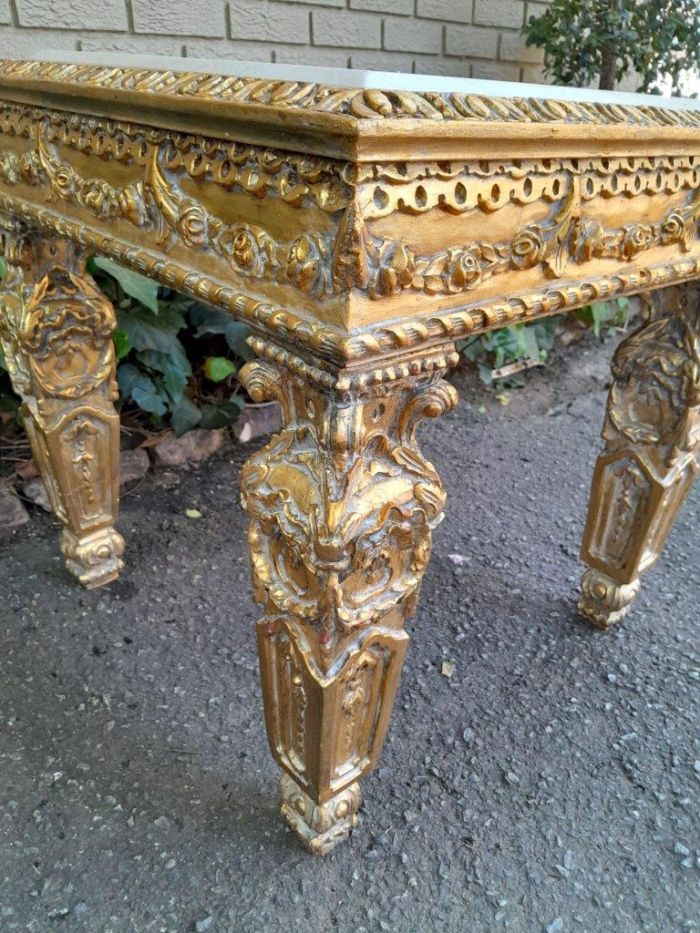 A 20th Century French Style Ornately Carved Side Table with Marble Top - Image 8