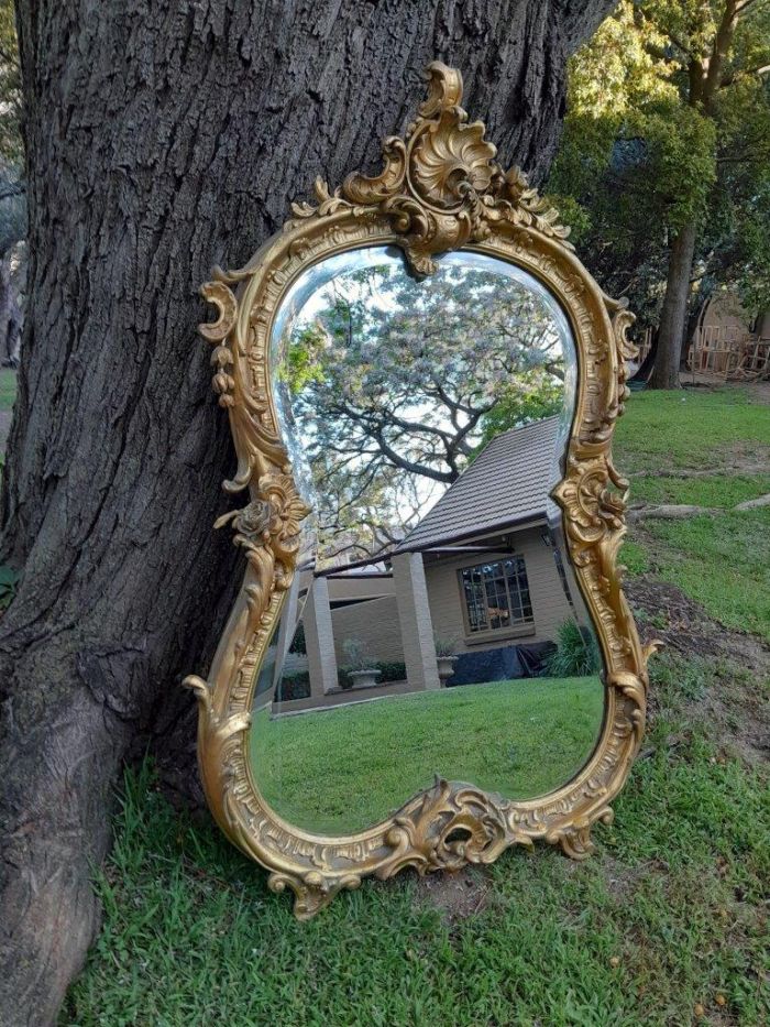 A French Rococo Style Ornately Carved and Gilded Bevelled Mirror - Image 3