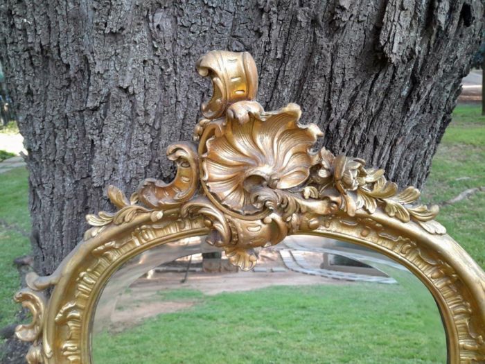 A French Rococo Style Ornately Carved and Gilded Bevelled Mirror - Image 6