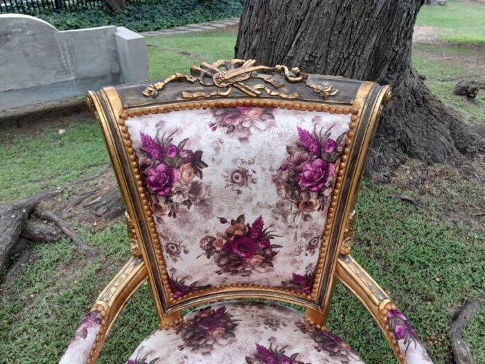 A Pair Of 20th Century French Louis XVI Styled Ornately Carved And Gilded Fautelli Chairs (various upholstery options - please specify your preference) - Image 10