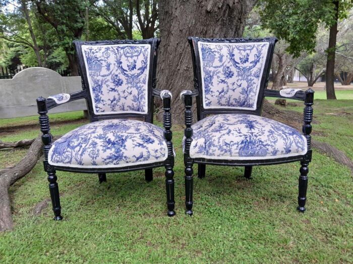 A Pair Of 20th Century French Louis XVI Styled Ornately Carved And Gilded Arm Chairs - Image 11