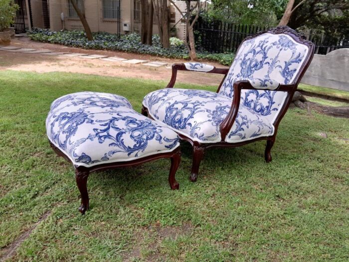 A 20th Century French Style Carved And Hand-Gilded Arm Chair With Foot-Rest