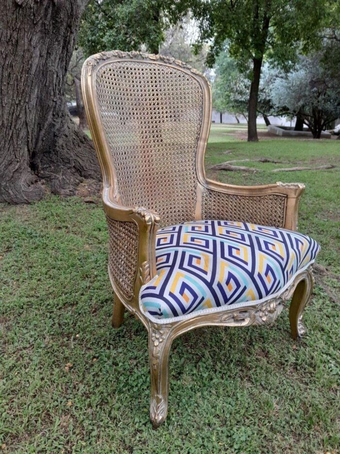 A 20th Century Pair Of French Style Rattan High Back Armchairs Hand Gilded - Image 9