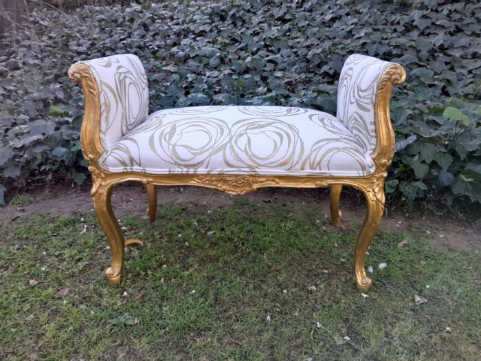 A French Style Ornately Carved Wooden Window Seat  /  Ottoman