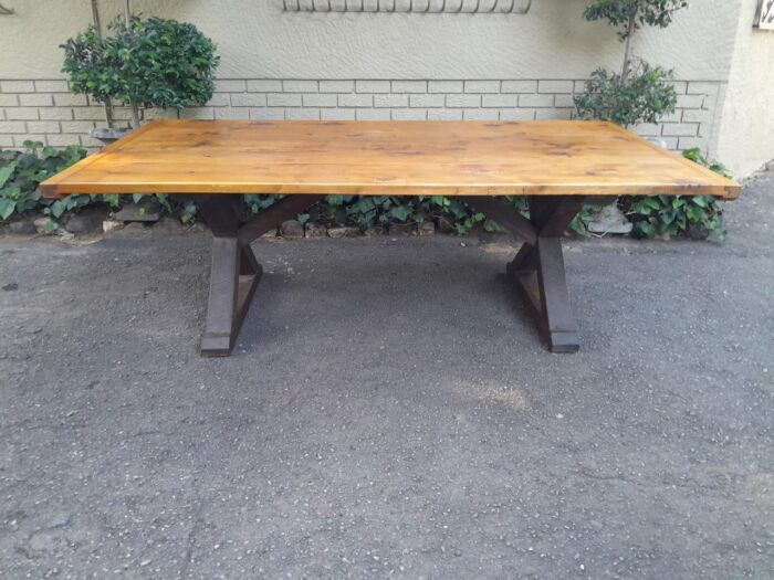 A Cape Yellowwood Entranc E/ Refectory / Dining Table - Image 3