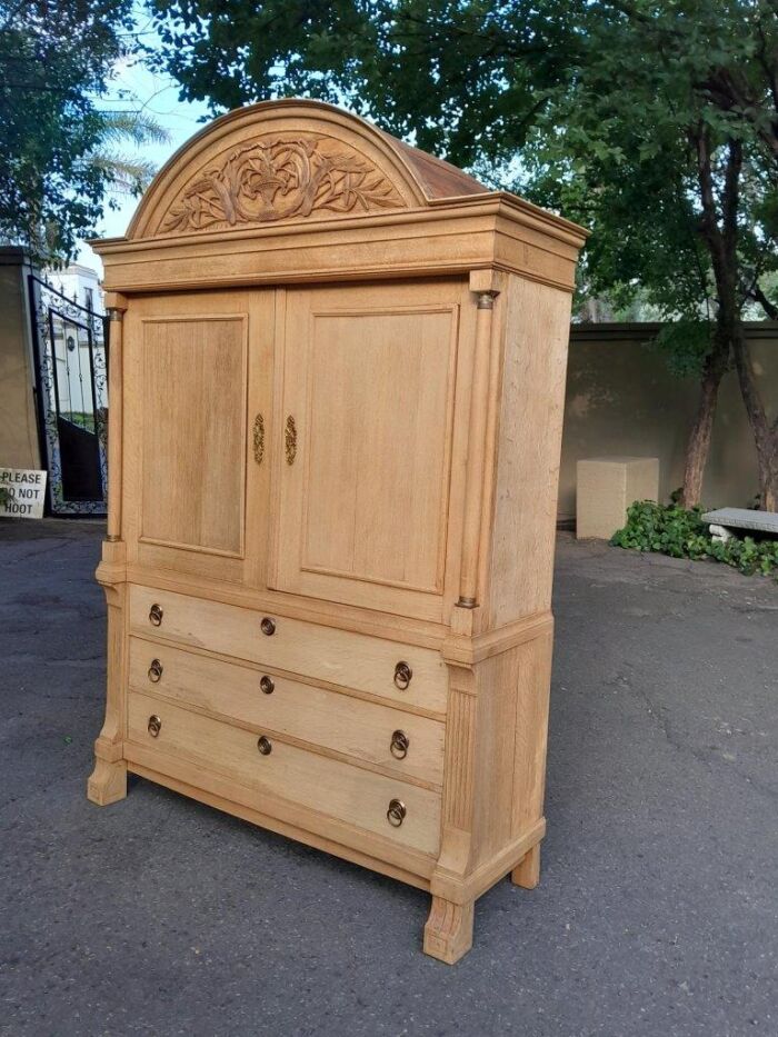 An 18th Century Dutch Oak Linen Press With Original Gild Metal Mounts - Image 2