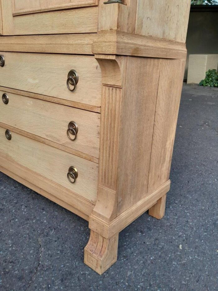 An 18th Century Dutch Oak Linen Press With Original Gild Metal Mounts - Image 7