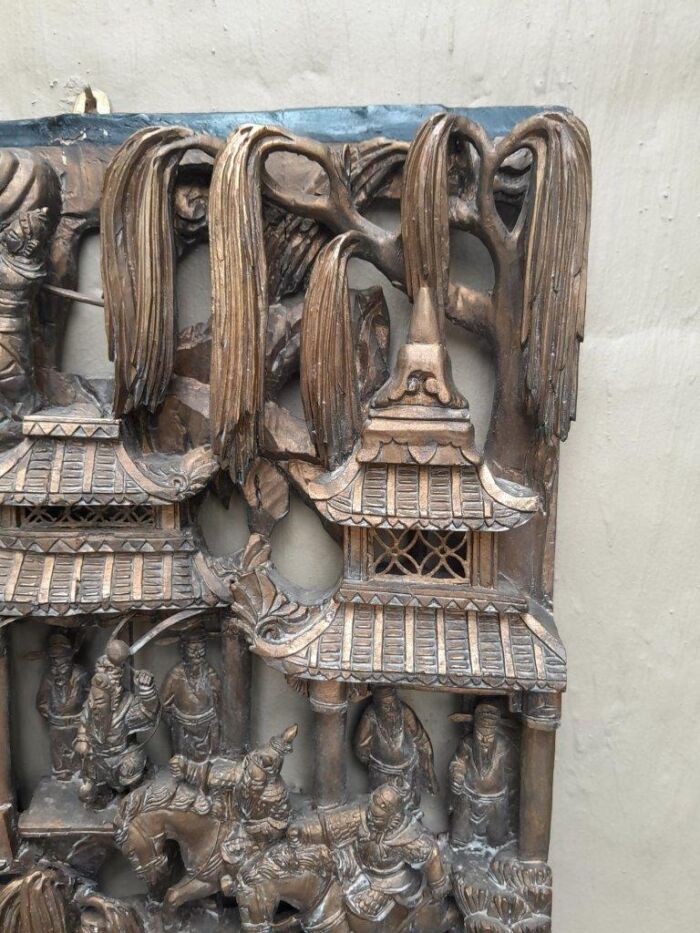 A Heavily Carved Wooden Chinese Giltwood Panel - Image 5