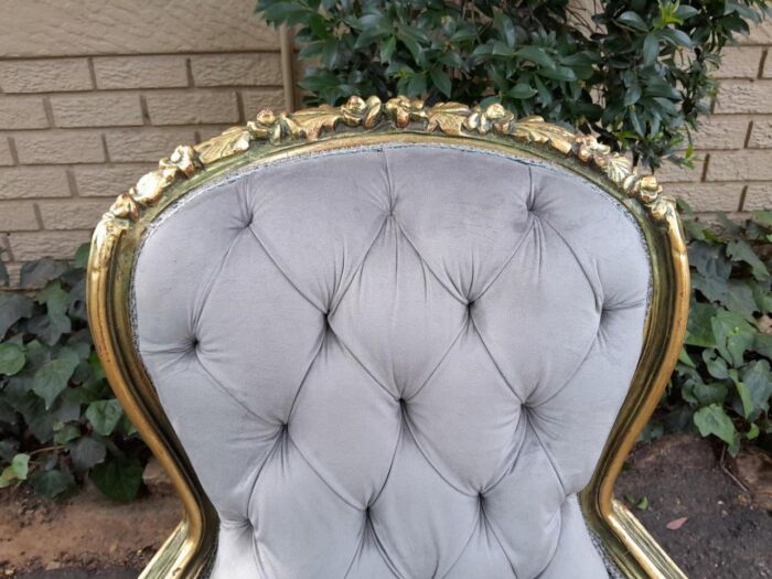 A Pair Of French Style Carved Wooden Gilded Armchairs - Image 7