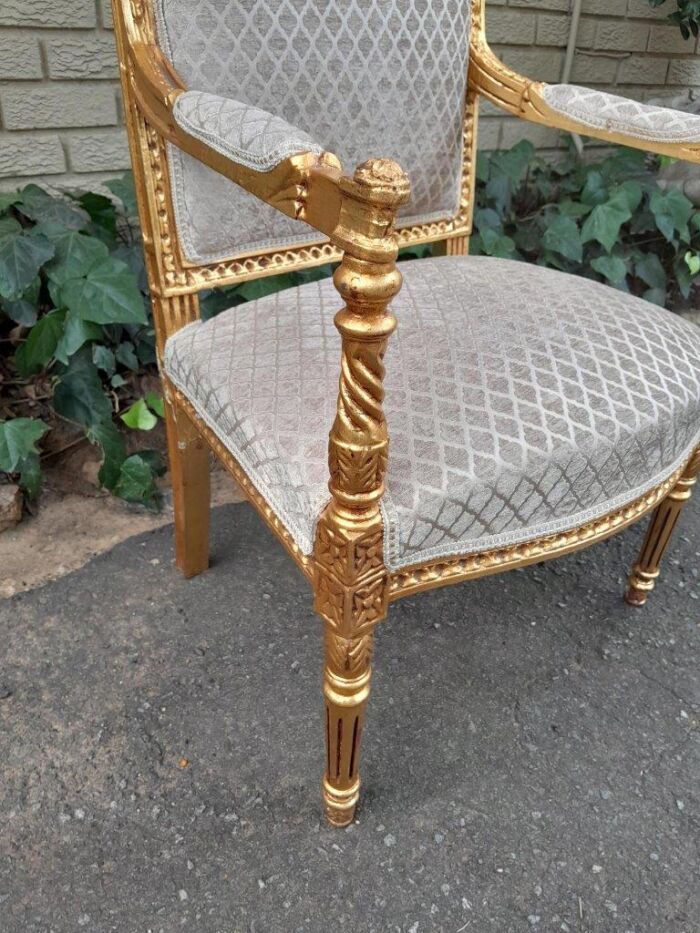 A Pair Of French Style Carved Wooden Gilded Armchairs - Image 6