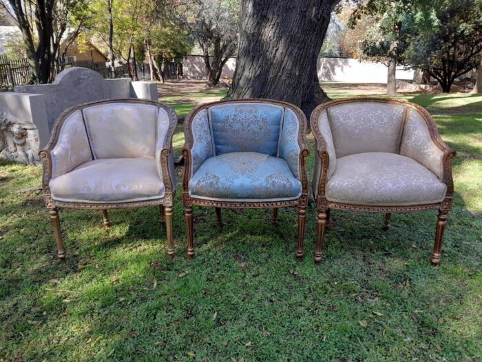 A 20th Century Set Of Three French Louis Style Tub Chairs - Image 2