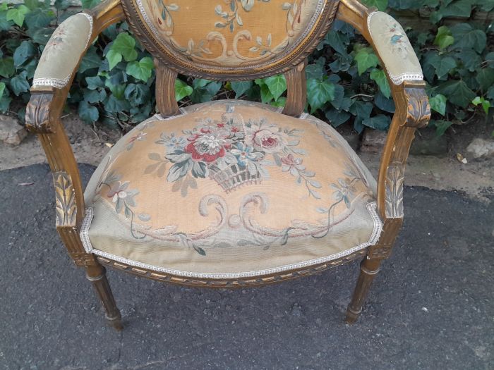 A 19th Century Antique French Giltwood Set Comprising a Settee and Four Medallion Armchairs upholstered in Handwoven Aubusson Fabric Provenance; Castle Snellengem Belgium - Image 9