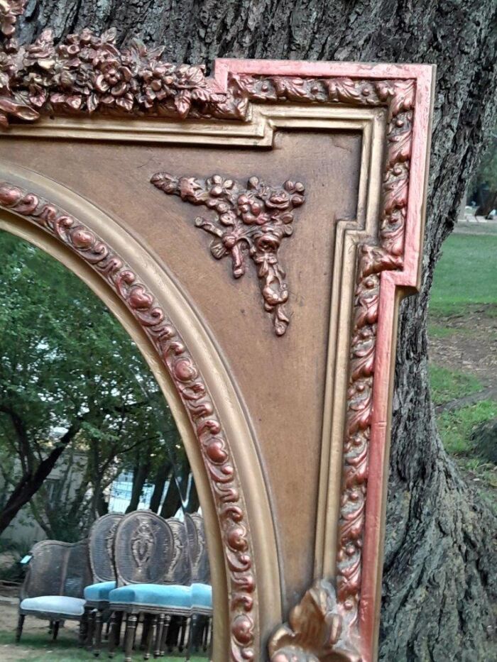 A French Rococo Style Ornately Carved and Gilded Bevelled Mirror - Image 15