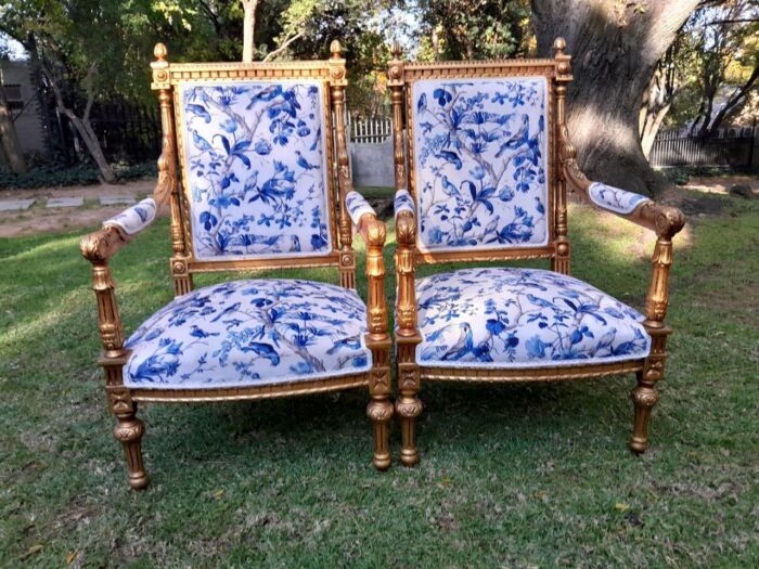 A Pair of French Style Ornately Carved Giltwood Arm Chairs - Image 8