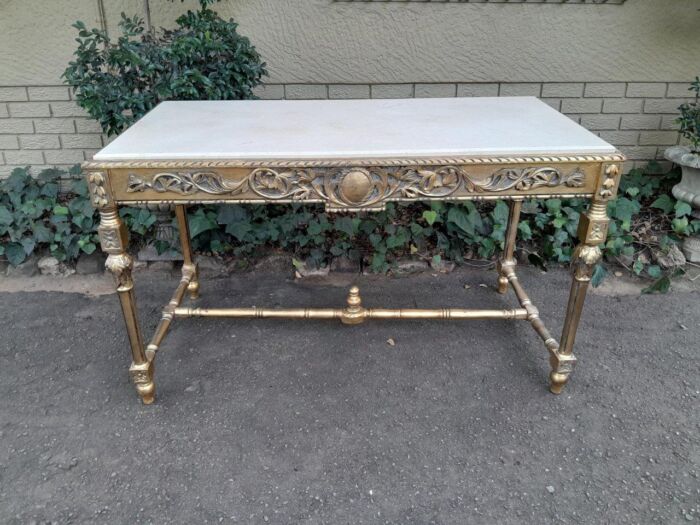 A 20th Century Ornately Carved and Hand-Gilded Console Table with Cream Marble Top - Image 3