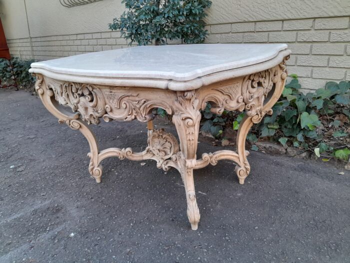 A 19th Century Ornately Carved Rococo Style Table with Marble Top in a Contemporary Bleached / Natural Finish - Image 6