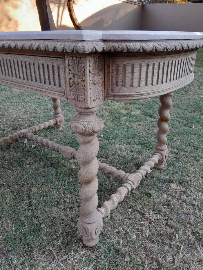 An Antique 20th Century French  Ornately Carved Console / Drinks Table with Drawer in a Contemporary Bleached Finish with Marble Top - Image 11