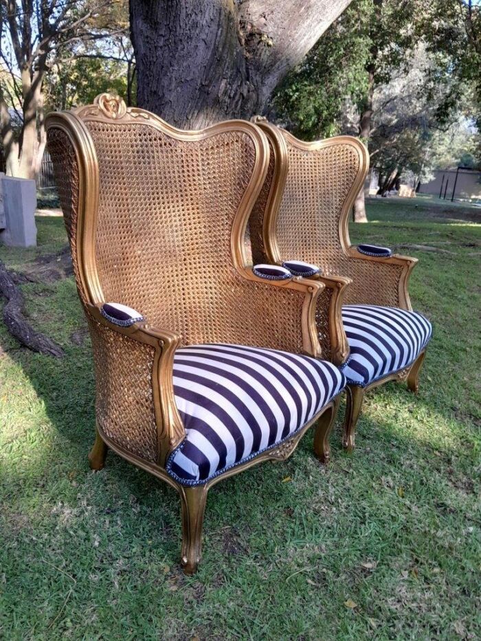 A Pair of 20th Century French Style Gilt Wood Arm Chairs with Rattan Back - Image 4