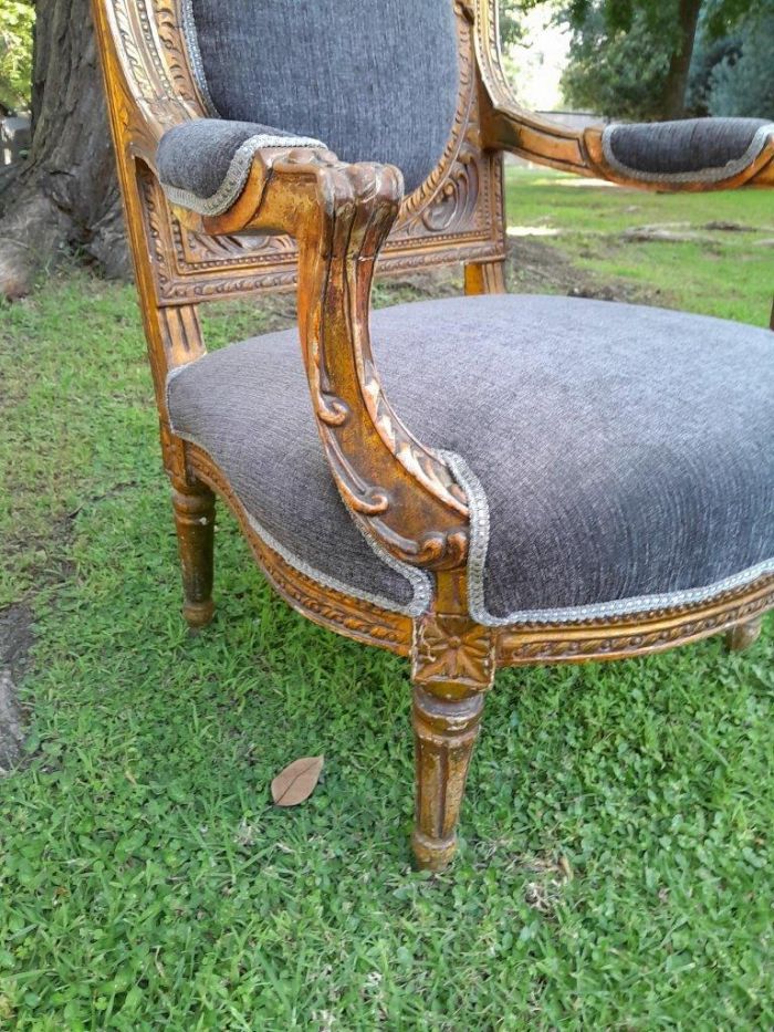 A Pair Of 20th Century French Style Ornately Carved Gilt Wood Arm Chairs - Image 5