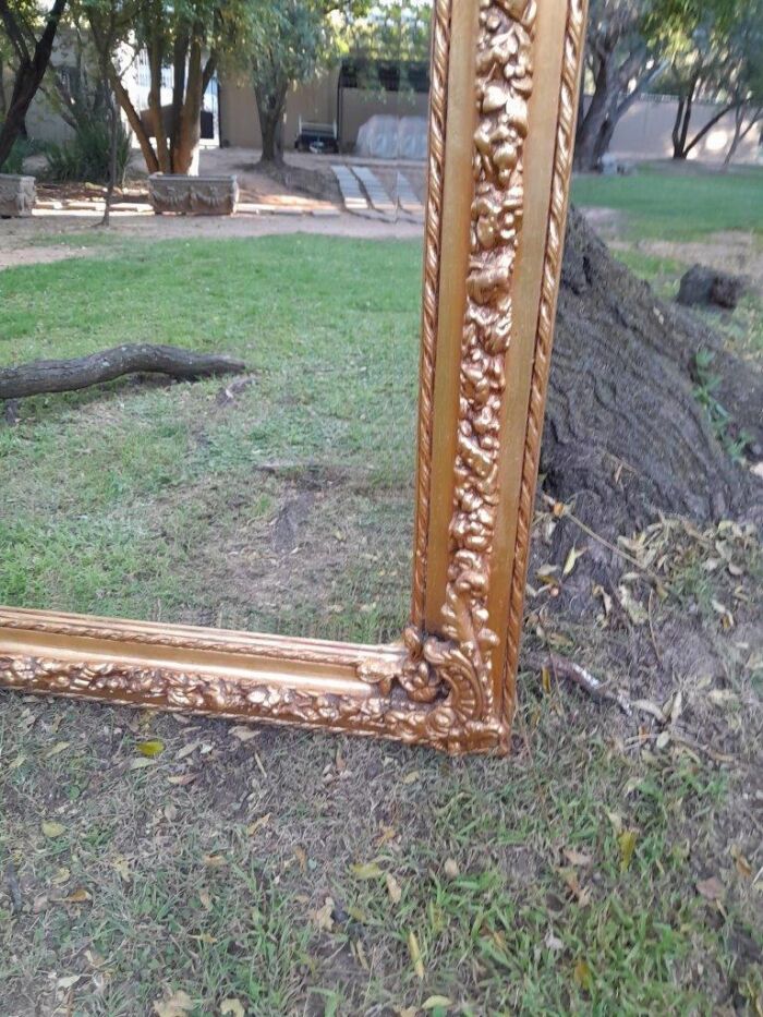 A French Rococo Style Ornately Carved & Gilded Bevelled Mirror - Image 3