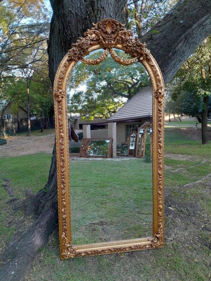 A French Rococo Style Ornately Carved & Gilded Bevelled Mirror - Image 7