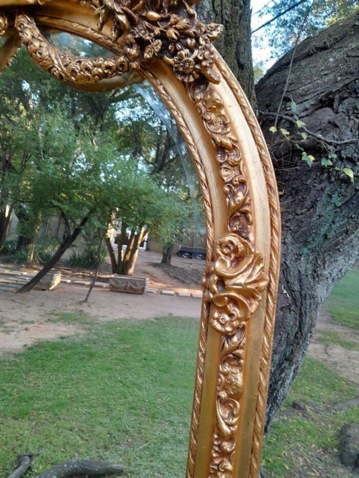 A French Rococo Style Ornately Carved & Gilded Bevelled Mirror - Image 22