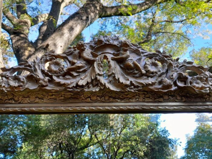 A French Rococo Style Ornately Carved & Gilded Bevelled Mirror - Image 7