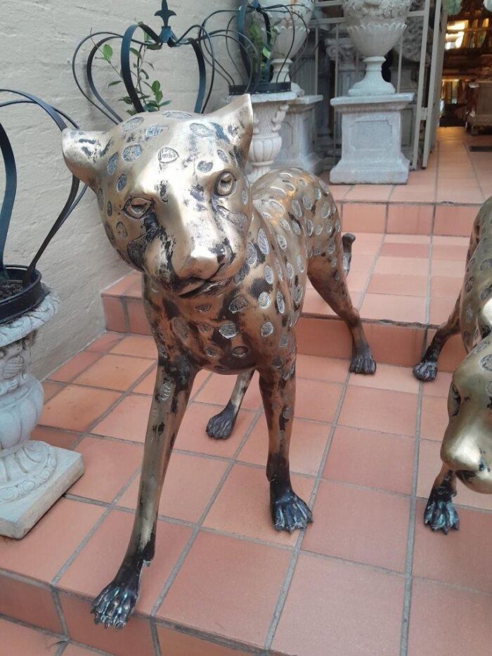 A 20th Century Pair Of Life Size Brass Cheetahs ND - Image 13