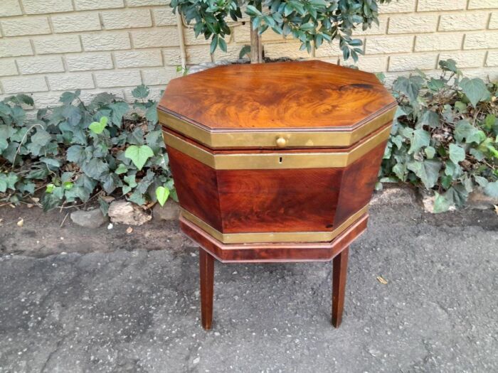 An Early 19th Century George III Mahogany Brass Bound Celleratte On Stand - Image 3