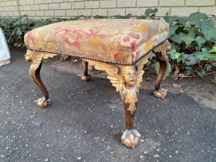 An Early 19th Century French Empire Ornately Hand Carved  Gilt Wood And Aged French Aubusson Woven Tapestry - Image 6