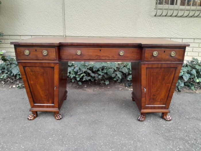 An 18th / 19th Century William IV Mahogany Sideboard With Ebony Inlay And Original Lion Claw Feet