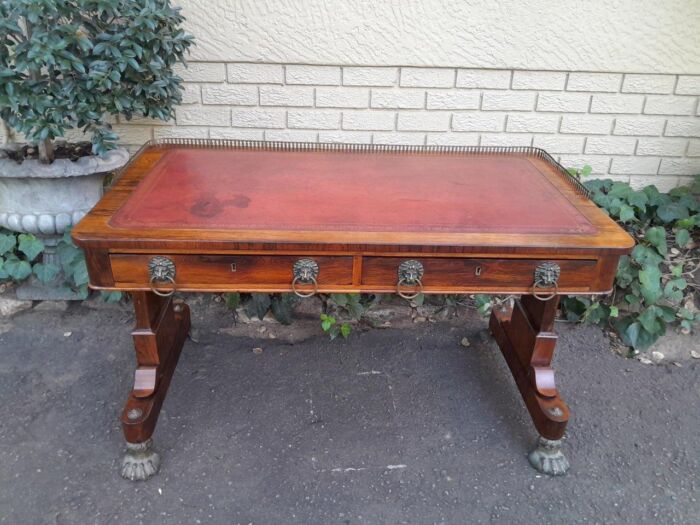 A 19th Century William IV Rosewood Desk with Gilt Tooled Leather and Gilt Metal Gallery Top on Bronze Lion Claw Feet - Image 4