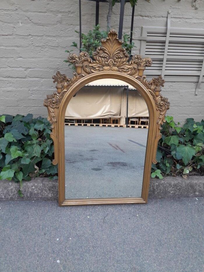 A 20th Century French Style Giltwood Mirror - Image 3