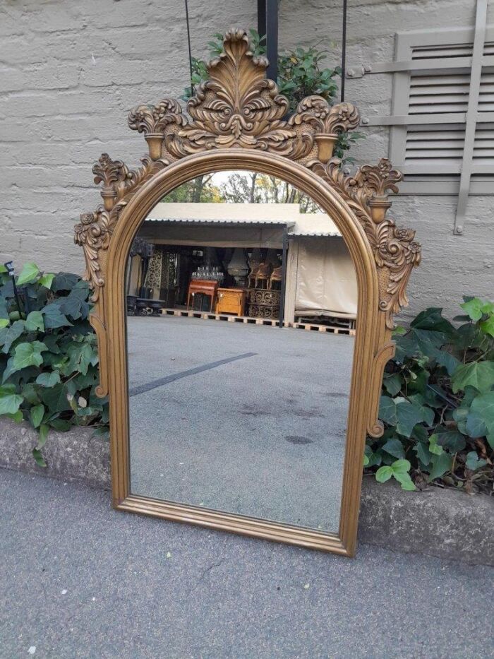 A 20th Century French Style Giltwood Mirror - Image 4